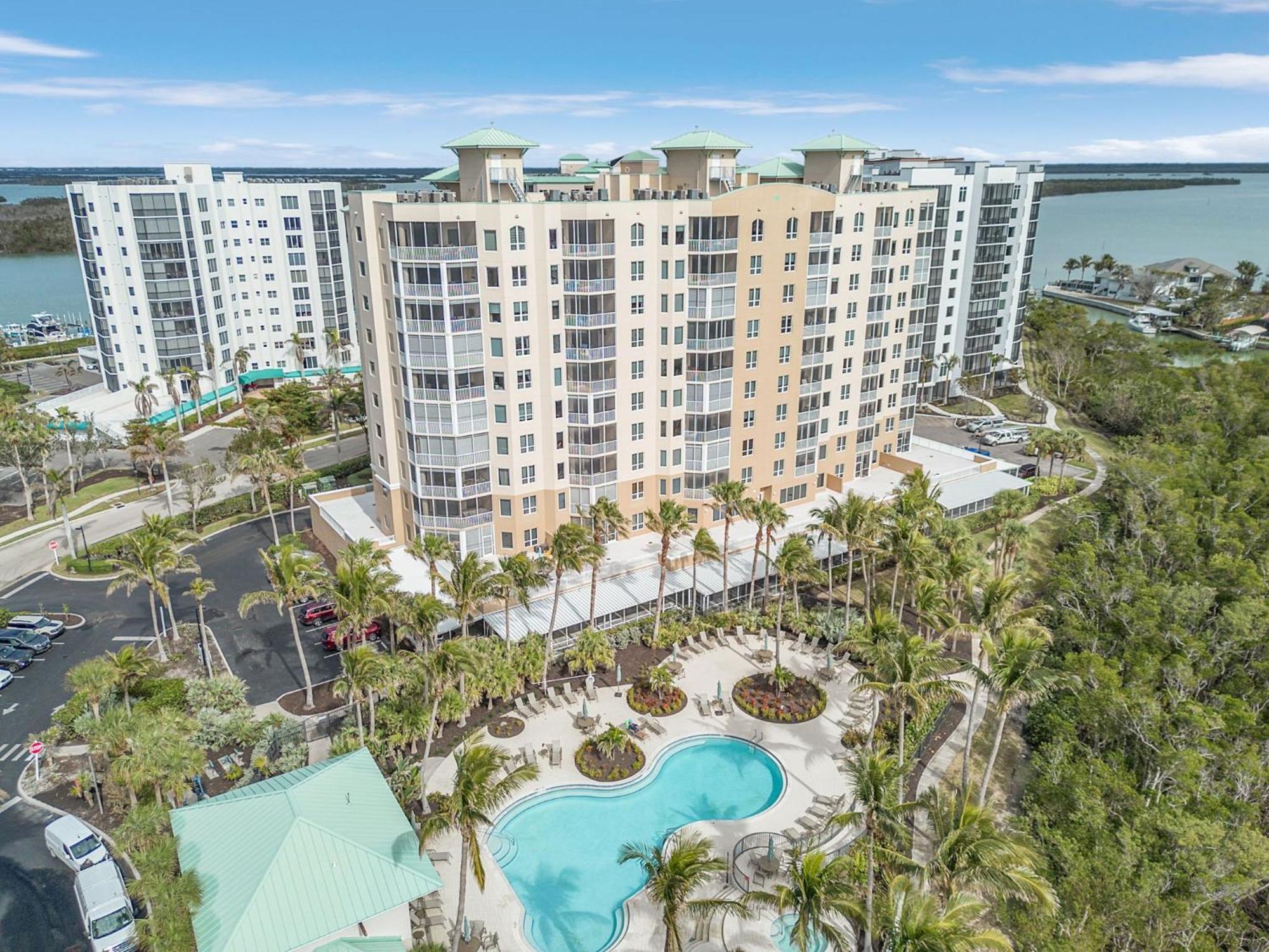 Waterfront Condo W/ Bay Views, Pool & Tennis Court Форт-Маєрс-Біч Екстер'єр фото